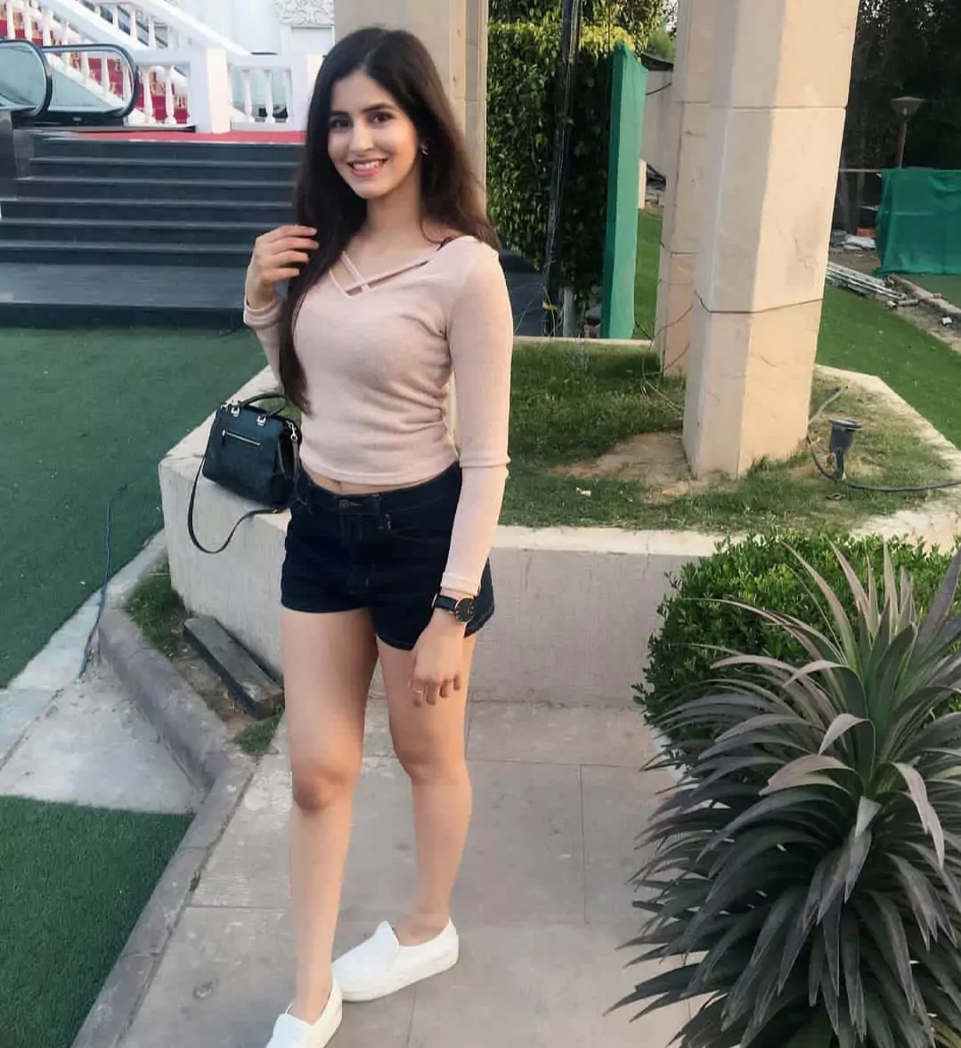 VIP call girls in Ashok Nagar